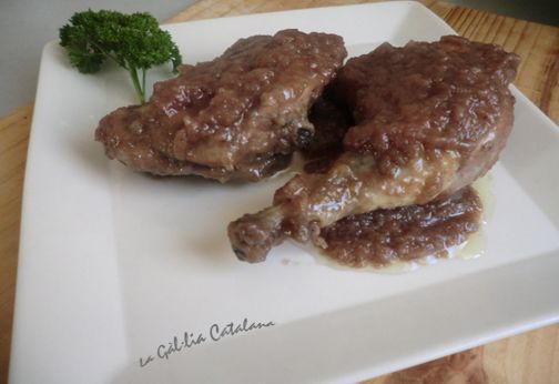 Pollastre a les dos cebes #CuinaIrreductible #cuinaCatalana #slowfood #dietamediterrania