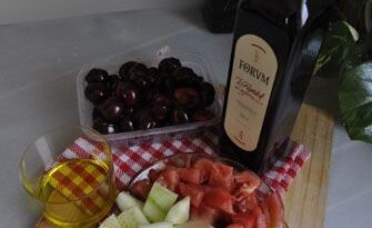 Gaspatxo de cireres - http://www.irreductibles.cat/cuina/2012/06/27/gaspatxo-de-cireres/ #CuinaIrreductible #cuinaCatalana #slowfood #dietamediterrania #km0 © By Manel Baxerias