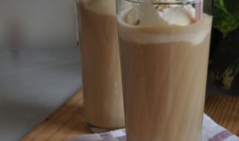 Batut de cafè i gelat de vainilla - http://www.irreductibles.cat/cuina/2012/08/12/batut-de-cafe-i-vainilla/ #CuinaIrreductible #cuinaCatalana #slowfood #dietamediterrania #km0 © By Manel Baxerias