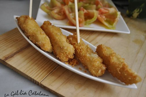 Rotllets de pollastre amb cheddar http://www.irreductibles.cat/cuina/2012/08/26/rotllets-d-pollastre/ #CuinaIrreductible #cuinaCatalana #slowfood #dietamediterrania #km0 © By Manel Baxerias