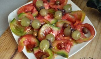 Amanida de verema http://www.irreductibles.cat/cuina/2012/09/04/amanida-de-verema/ #CuinaIrreductible #cuinaCatalana #slowfood #dietamediterrania #km0 © By Manel Baxerias