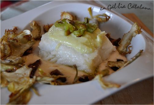 Bacalla de tardor a les dos cremes http://www.irreductibles.cat/cuina/2012/12/01/bacalla-de-tardor/ #CuinaIrreductible #cuinaCatalana #slowfood #dietamediterrania #km0 © By Manel Baxerias