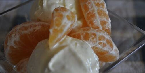 Mandarina amb gelat de vainilla http://www.irreductibles.cat/cuina/2013/02/mandarina-amb-vainilla #CuinaIrreductible #cuinaCatalana #slowfood #dietamediterrania #km0 © By Manel Baxerias