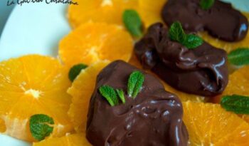 Taronja amb ganache de xocolata http://www.irreductibles.cat/cuina/2013/03/taronja-amb-ganache/ #CuinaIrreductible #cuinaCatalana #slowfood #dietamediterrania #km0 © By Manel Baxerias