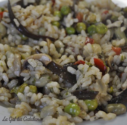 Paella de verdures i algues http://www.irreductibles.cat/cuina/2013/04/paella-de-verdures/ #CuinaIrreductible #cuinaCatalana #slowfood #dietamediterrania #km0 © By Manel Baxerias