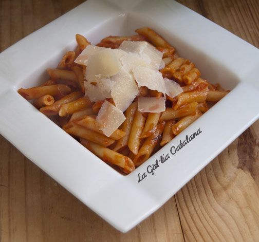 Pasta amb salsa de “cabezudo” http://www.irreductibles.cat/cuina/2013/04/pasta-amb-salsa-cabezudo/ #CuinaIrreductible #cuinaCatalana #slowfood #dietamediterrania #km0 © By Manel Baxerias