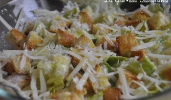 Amanida César http://www.irreductibles.cat/cuina/2013/04/amanida-cesar/ #CuinaIrreductible #cuinaCatalana #slowfood #dietamediterrania #km0 © By Manel Baxerias