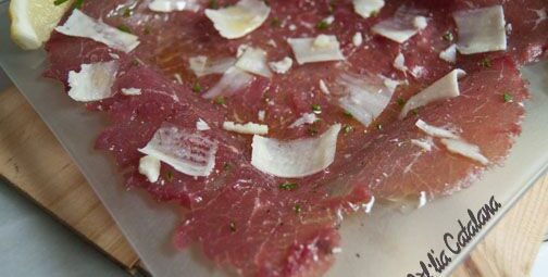 Carpaccio de vedella http://www.irreductibles.cat/cuina/2013/05/carpaccio-de-vedella/ © Manel Baxerias