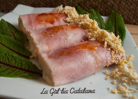 Bracets caramel•litzats de pernil dolç http://www.irreductibles.cat/cuina/2013/06/bracets-d-pernil-dolc/ © Manel Baxerias