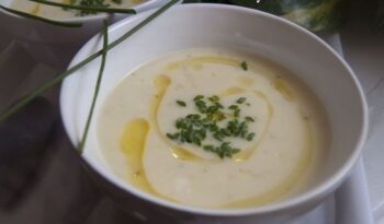 Crema freda de carabassó amb “quesitos” http://www.irreductibles.cat/cuina/2013/07/crema-freda-de-carabasso/ © Manel Baxerias