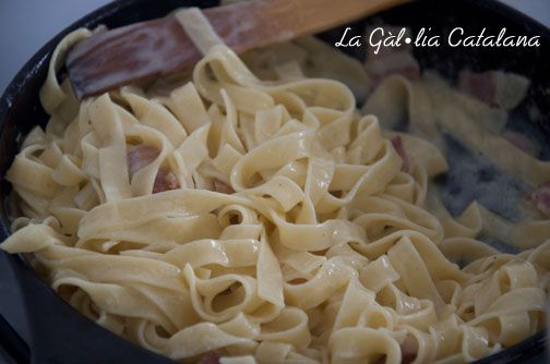 Cintes carbonara