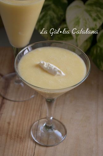 Pinya colada http://www.irreductibles.cat/cuina/2013/10/pinya-colada/ © Manel Baxerias