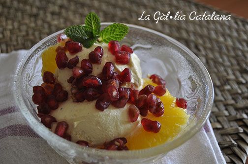 Postres de magrana, mandarina i gelat de vainilla