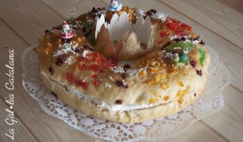 Tortell de Reis farcit de nata http://www.irreductibles.cat/cuina/2014/01/tortell-de-reis-farcit-de-nata/ Diada de Reis © Manel Baxerias