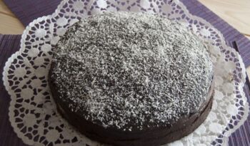 Pastís de xocolata amb crema de coco Enllaç permanent: http://www.irreductibles.cat/cuina/2014/01/pastis-xocolata-crema-i-coco/ © Manel Baxerias