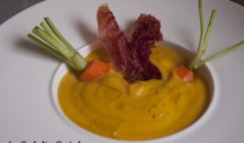 Crema de pastanaga http://www.irreductibles.cat/cuina/2014/03/crema-de-pastanaga/ © Manel Baxerias