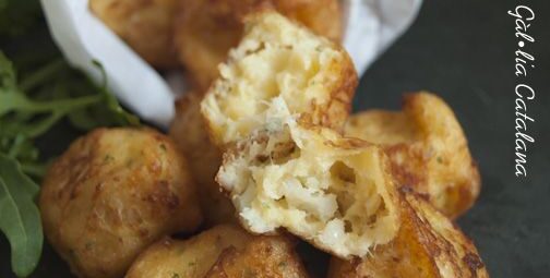 Bunyols de bacallà de pasta Choux http://www.irreductibles.cat/cuina/2014/04/bunyols-de-bacalla/ ©Manel Baxerias