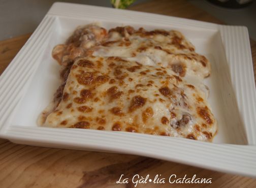 Lasanya de ragú a la bolonyesa http://www.irreductibles.cat/cuina/2014/07/lasanya-de-ragu/ ©Manel Baxerias