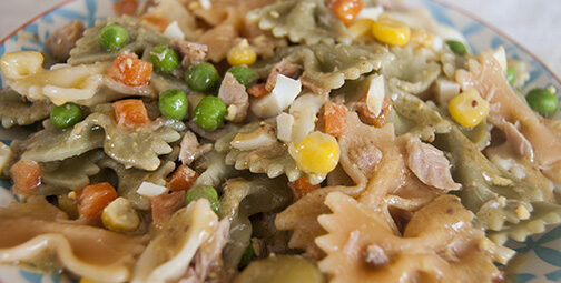 Amanida de pasta, #llaços #pasta #salad ©Manel Baxerias @irreductibles.cat #KM0 #slowfood