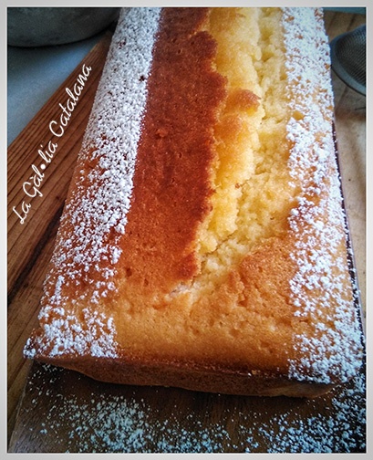 Bescuit de llimona / Lemon sponge cake / Bizcocho de limón #Bescuit,#Bizcocho,#spongecake,#llimona,#limon,#lemon #KM0, #slowfood, @irreductibles.cat, ©Manel Baxerias